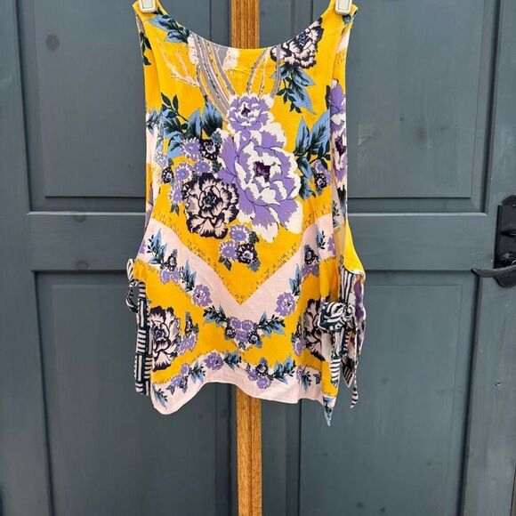 Free People side-tie flowy tank top - L - Picture 2 of 7